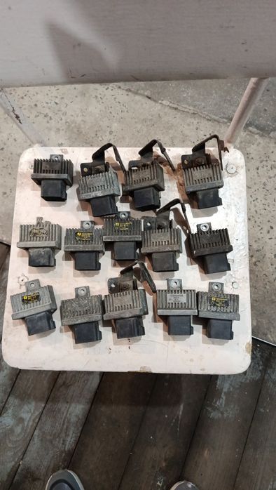 Продам робочі Реле свічок накалана на Рено 1.5 DCI і кенго кліо Меган