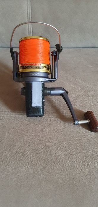 Kołowrotek daiwa tournament s6000T