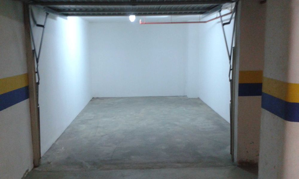 Apartamento T1 com garagem no centro da Solum