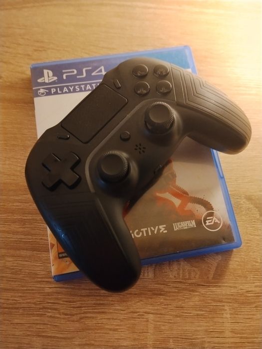 Zestaw PS4 pad+gra