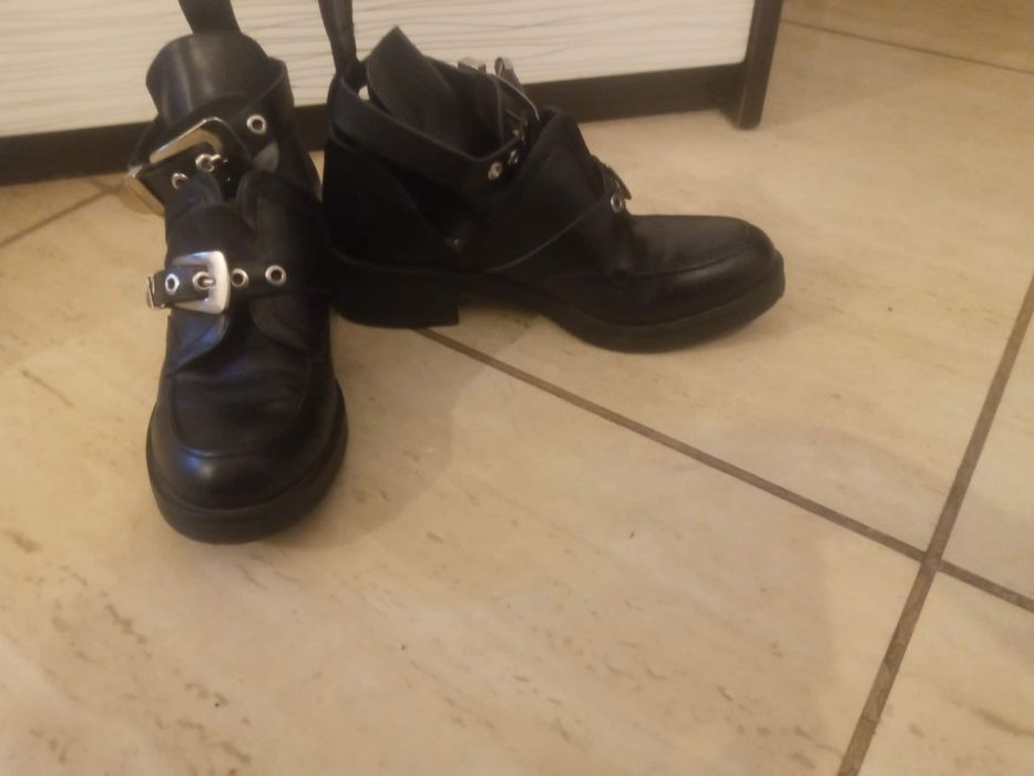 Buty wiosenne czarne