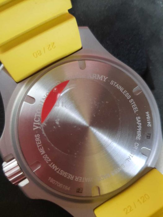 Zegarek Victorinox 241844 walizka, 5 lat gwarancji