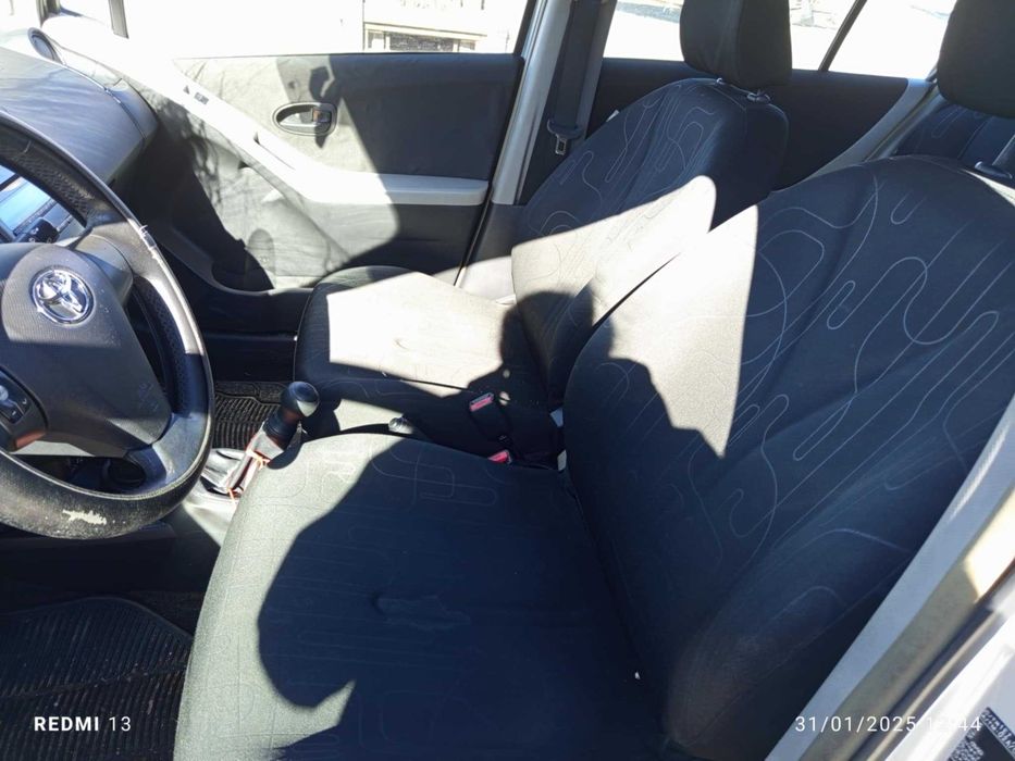 Para peças Toyota Yaris P9 1.0 VVT-I ano 2010