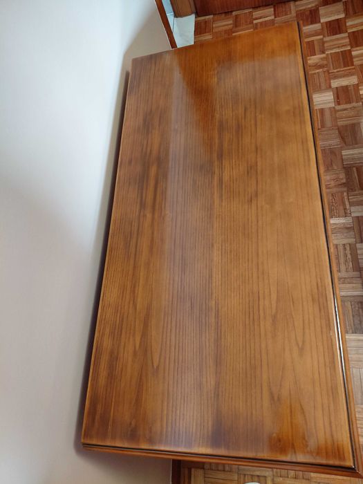 Cama com estrade e colchão + cómoda