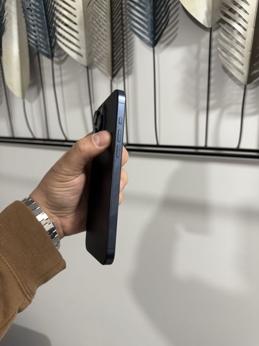 Iphone 15 pro max 86% battery, 256gb e sim