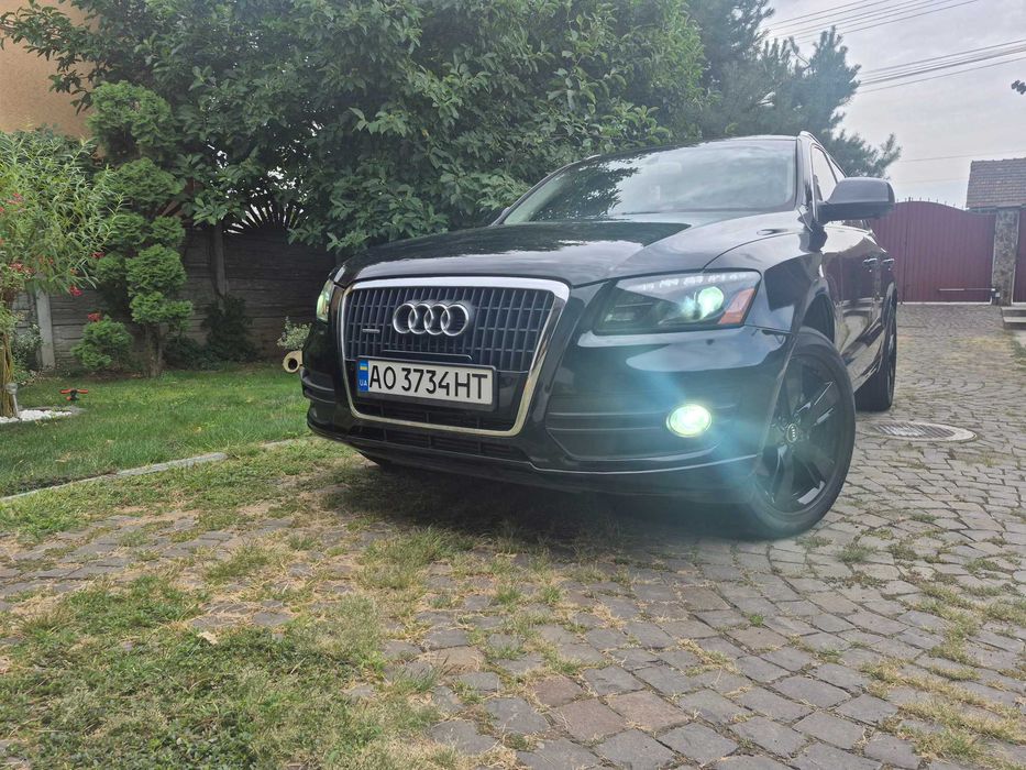 Продаж AUDI Q5 Quattro 2012 рік