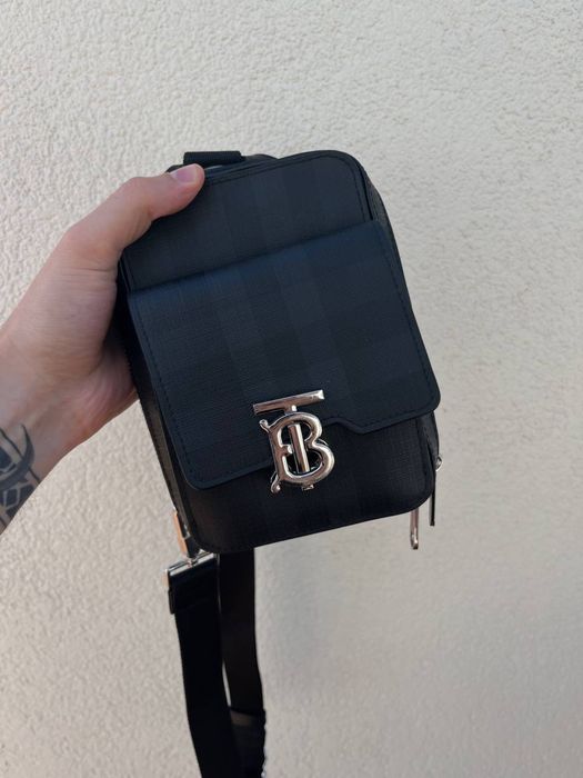 Torba męska Burberry TB – czarna listonoszka / saszetka na ramię