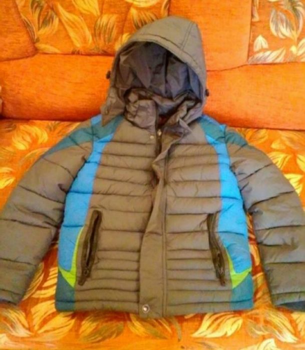 Куртка,курточка на 7-10рокіа