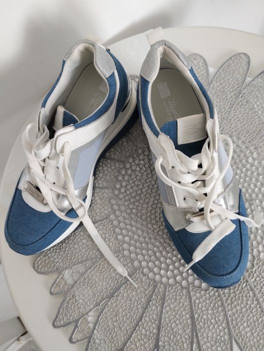 Urlop do 6.08.26..Tommy BOWE, śliczne sneakersy, jak nowe r.37
