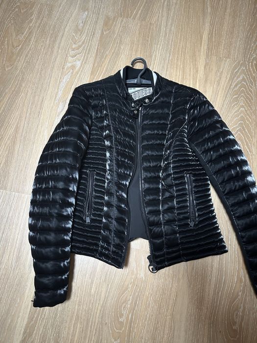 Куртка весна Guees жіноча
