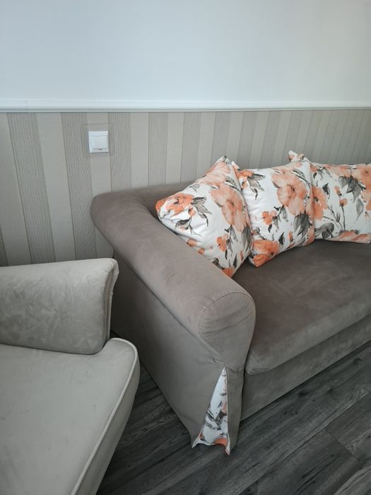 Sofa dwuosobowa rozkładana