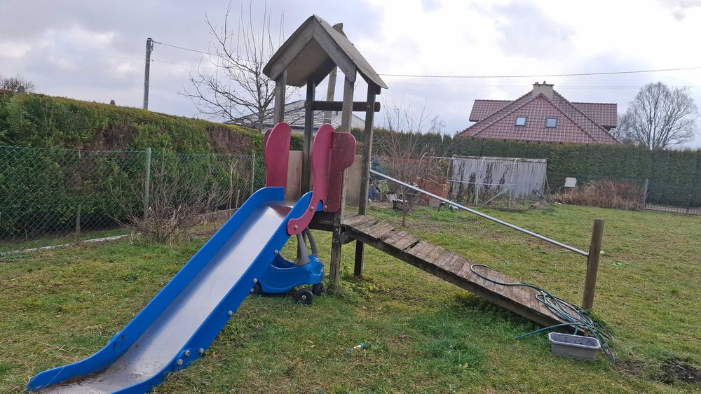 Zjeżdżalnia dla dzieci