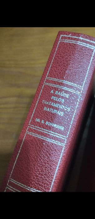 2 volumes Publicadora Atlântico, Sacavém