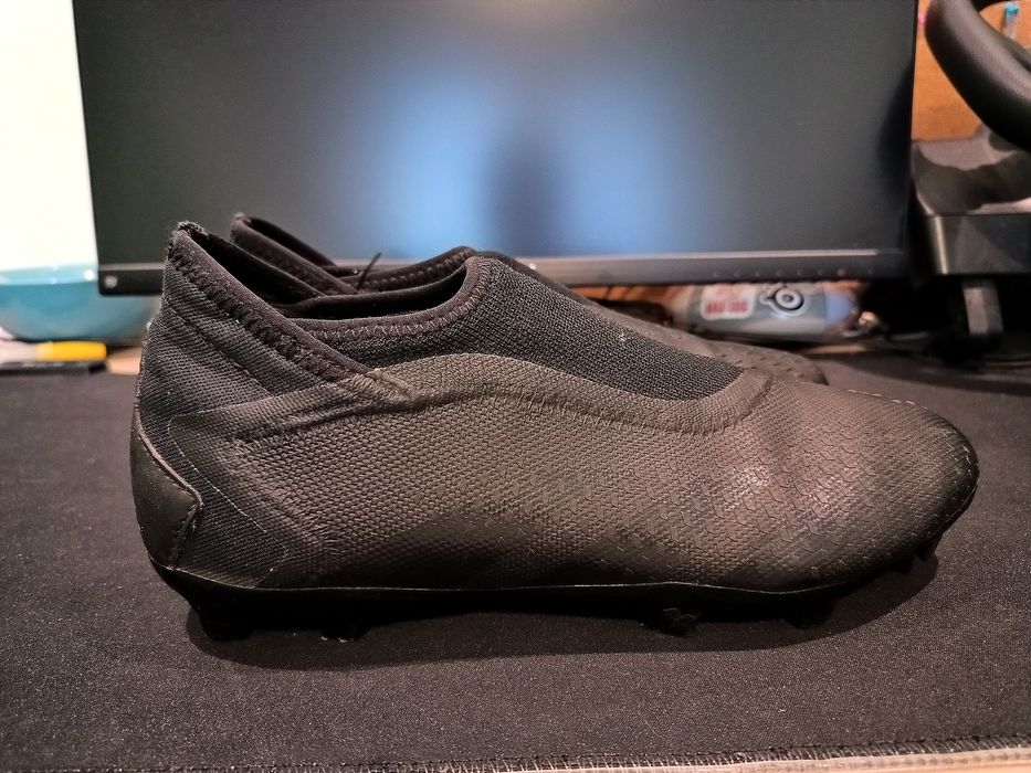 Buty piłkarskie adidas predator