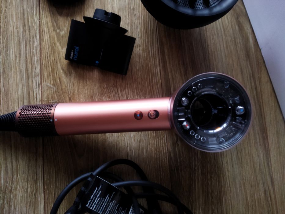 Suszarka DYSON Supersonic Nural