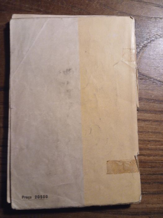 Livro antigo sobre o exame de condução, 1979