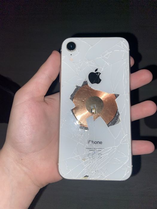 Iphone xr акб 79%