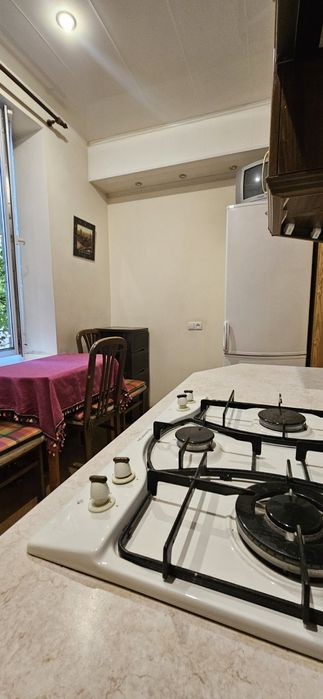 Продаж 3к.кв - " сталінки" по вул. Б.Хмельницького