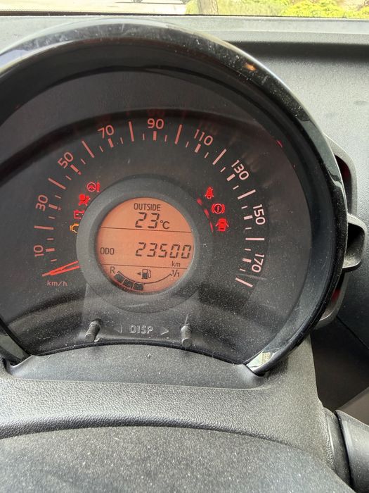 Citroen C1 1.0  VTI (2018) - 23500km - com 2 anos de Garantia