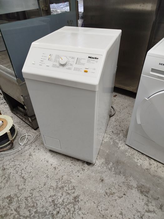 Пральна машина Miele W604.