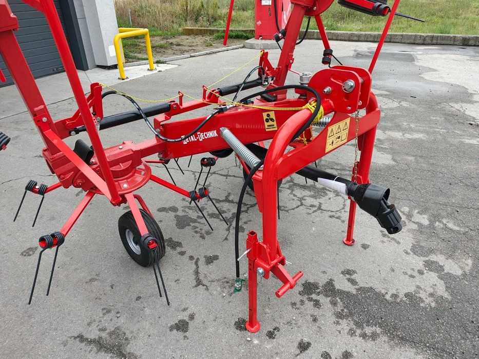 Przetrząsacz Karuzelowy - Przetrząsarka - Pająk - Metal Technik 5,2 m