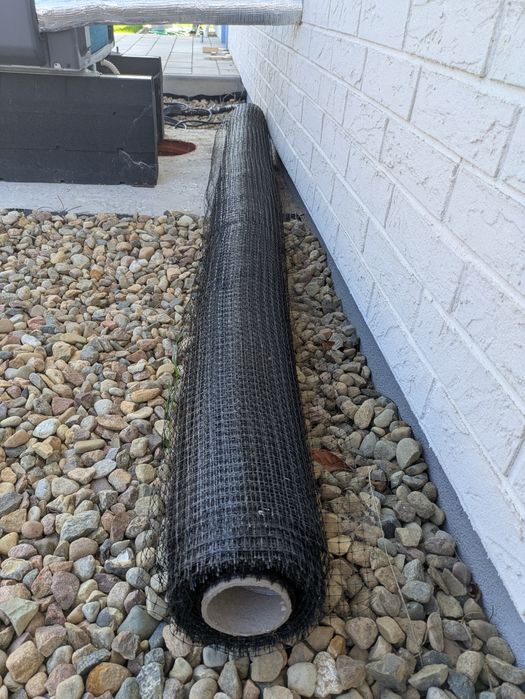 Siatka na krety pod trawnik