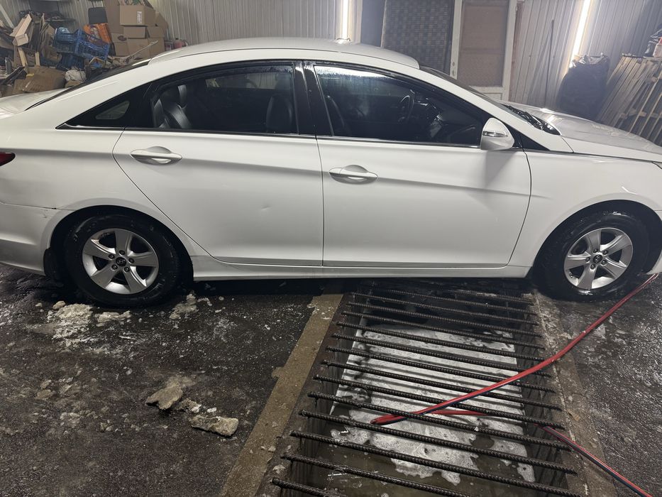 Hyundai sonata 2014 2.0lpi. Рідний пробіг 1000%.