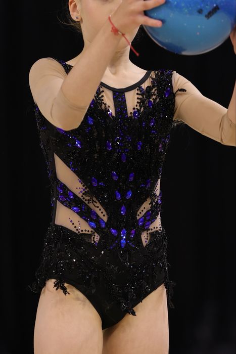Купальник для виступу з художньої гімнастики