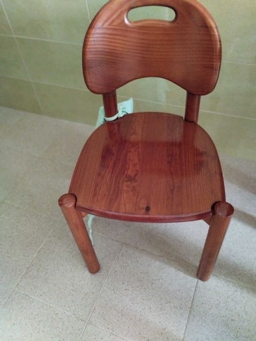 4 Cadeiras em Pinho Mel