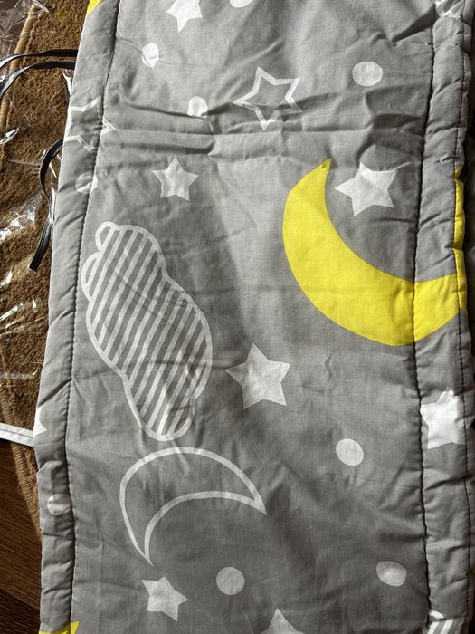 Бортики на дитяче ліжко набір