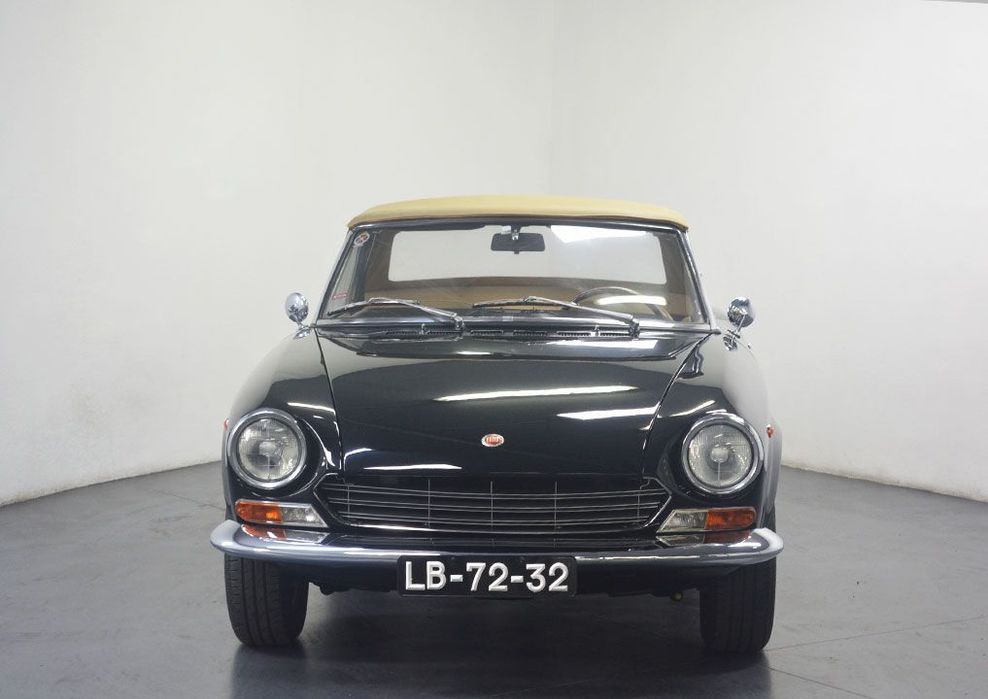 Fiat 124 Spider