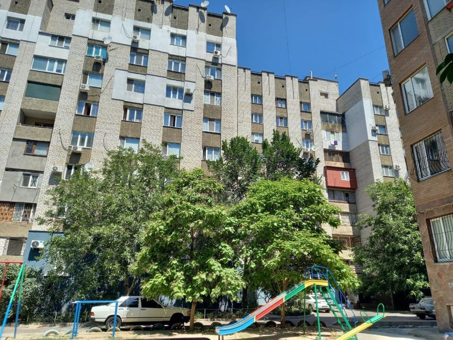 Сдаю комнату в общежитии,ул.Садовая