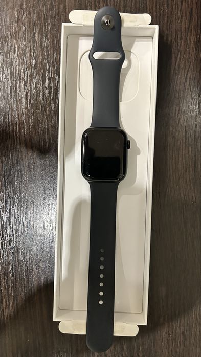 Apple Watch series 9 45mm gps