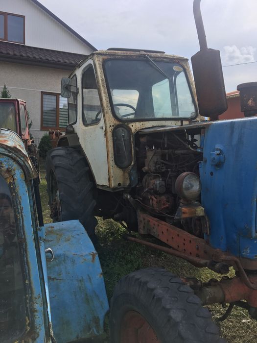 Продам трактор ЮМЗ-6