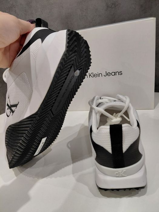 ОРИГІНАЛ! Кросівки жіночі calvin klein  39-41р/Кроссовки  кельвин кляй