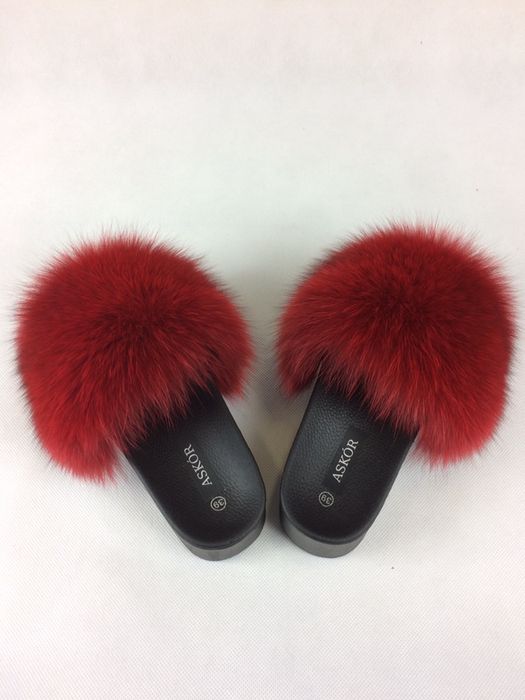 Klapki z futrem ,futrzaki,koturny