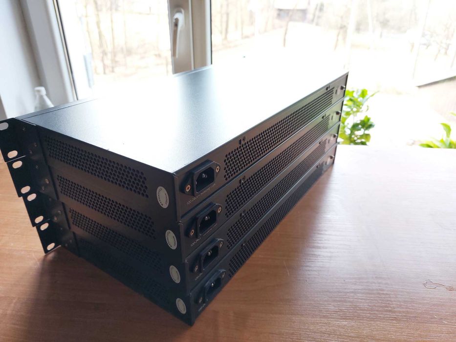 Switch tp-link T1600G-52TS V1 48x 1Gb 4x SFP pasywny cichy