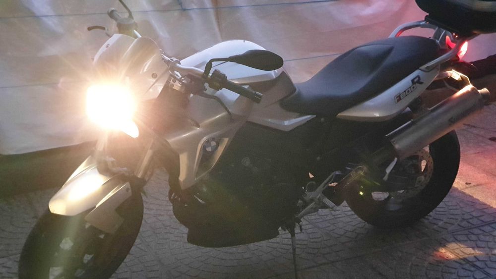 BMW F800R 2013 48 000kms C/ Akrapovic