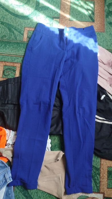 Продам пакети одягу 42-46р