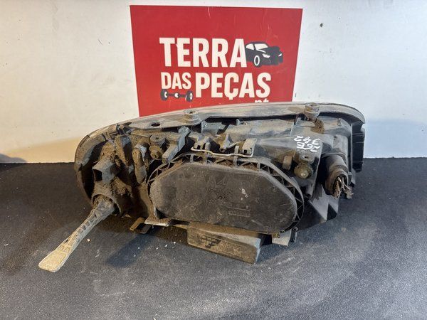 Farol Frontal VW Sharan Esquerdo 7M3941015AB