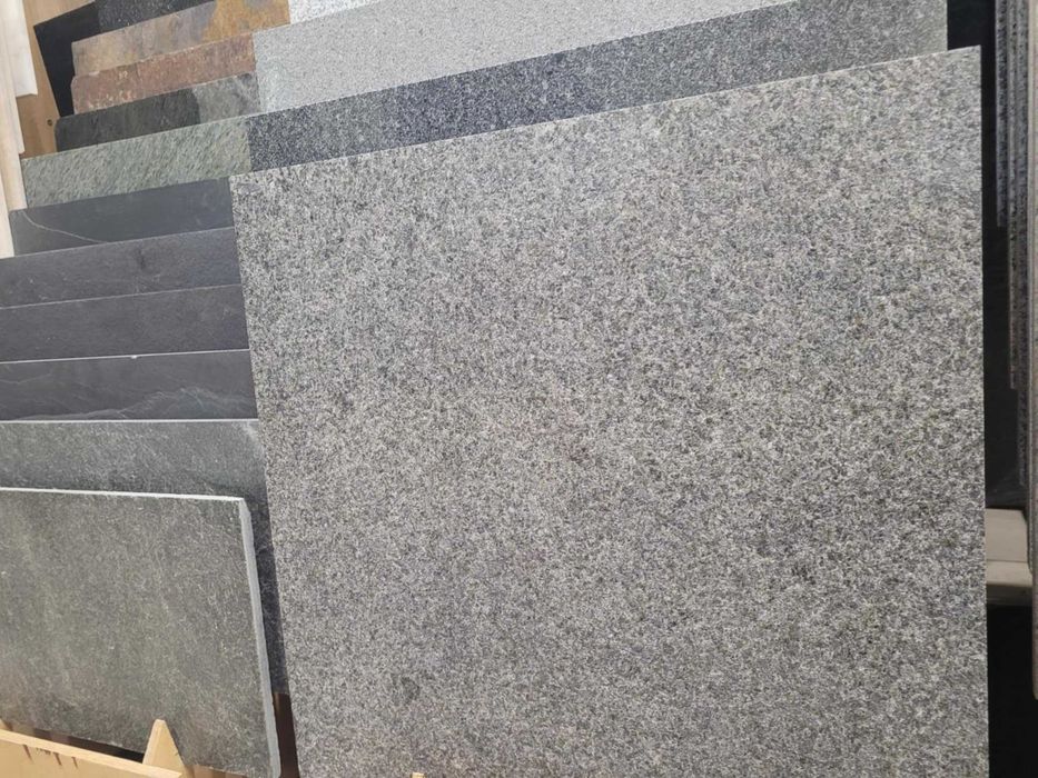 Płytki, Parapety i Stopnie Angola Black Płomieniowany