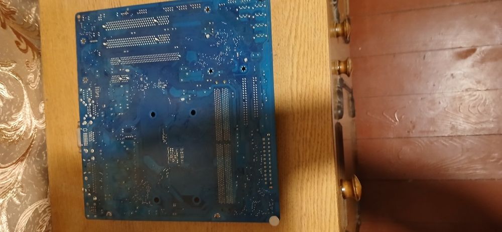 Запчастини  від комп'ютера