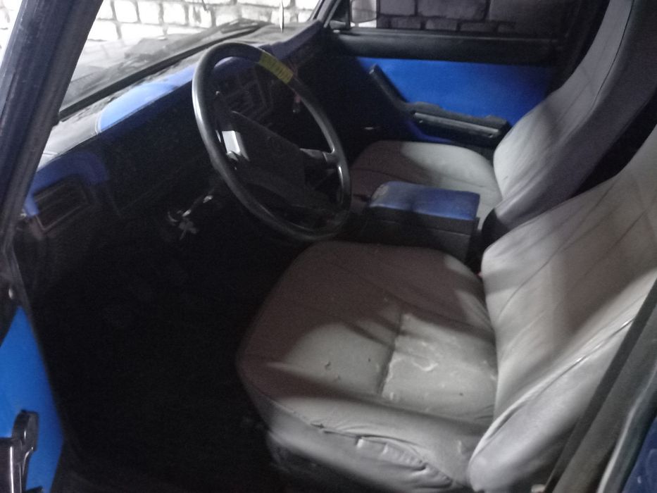 Автомобіль Ваз 2107