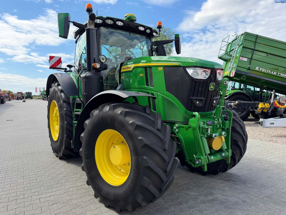 John Deere 6R250 RTK WOM CommandPRO Led 50km/h 2024 Rok !
