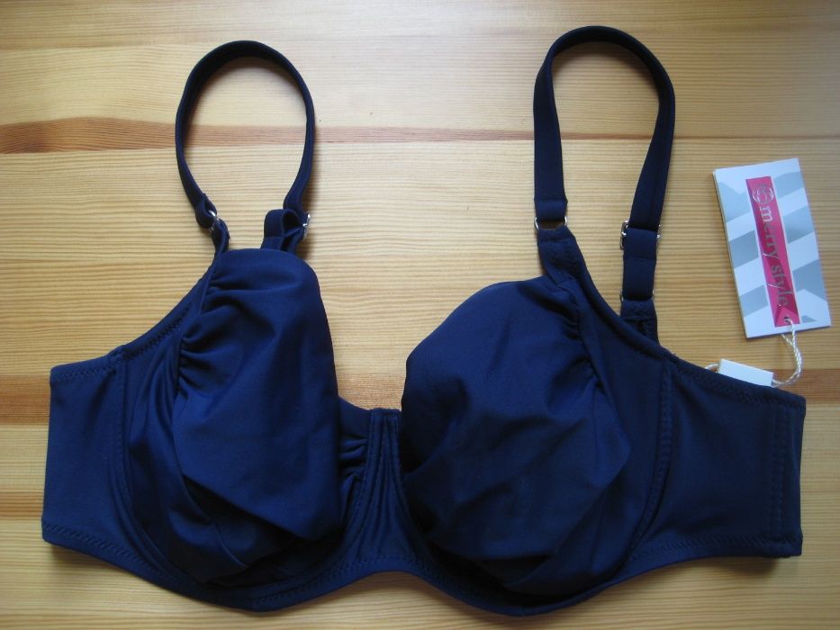 Bikini stanik góra stroju kąpiel. 90C 90 C fiszbiny nowy