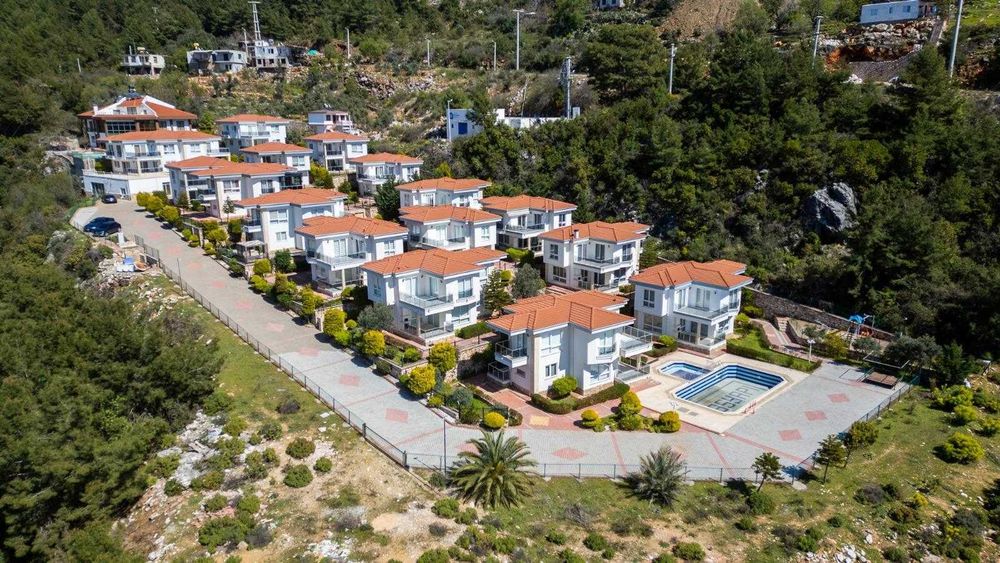 Продаж вілла 3+1_220м2 Бекташ, Туреччина