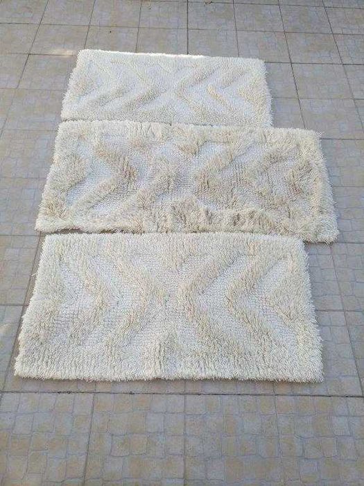 Conjunto de 3 Tapetes de quarto brancos, de pelo alto