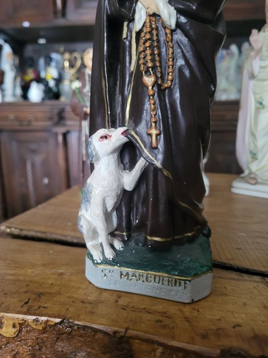 Stara figurka Święta Małgorzata