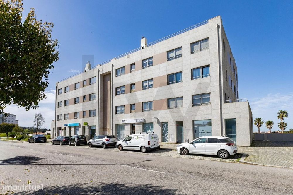 T3 centro de Esmoriz perto da praia e da estação 2 lugares de garagem — Esmoriz, Aveiro
