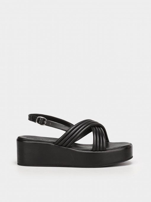 Новые женские босоножки bershka